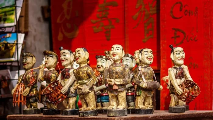 Water puppets