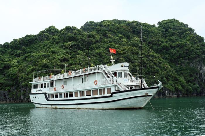 Tonkin Cruise Garden Bay Classic